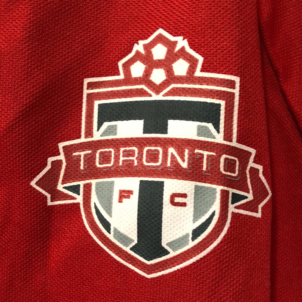 COPY - NWT, TORONTO FC MLS SOCCER SHIRT, SIZE M. - Picture 3 of 5